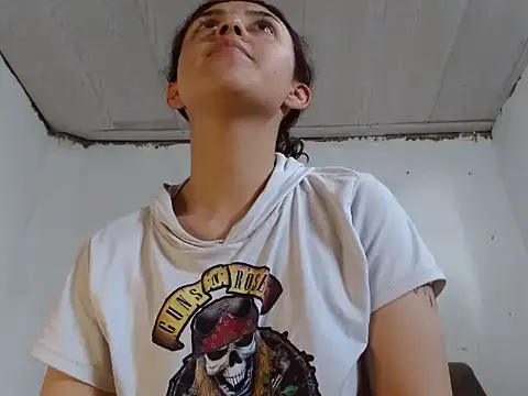 AngelaLinaresx69 online show from 10-21-25, 08:52