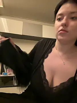 Angela Fosterr online show from 06-27-26, 06:25