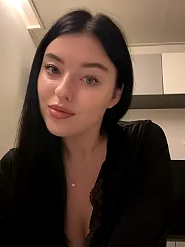 Snapshot of Angela_Fosterr chatting on 10-19-25, 05:05 Angela Fosterr online show from 10-19-25, 05:05