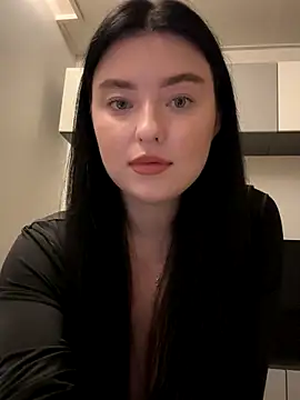 Snapshot of Angela_Fosterr chatting on 10-10-25, 04:30 Angela Fosterr online show from 10-10-25, 04:30