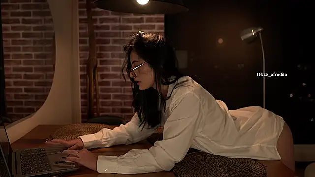 afrodita  25 online show from 03-31-26, 11:51