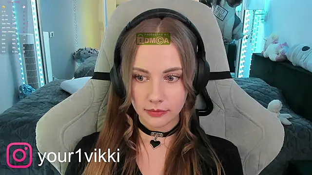 Vikki Cheese online show from 02-16-25, 04:42