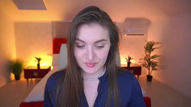 Snapshot of EmmyCharmm chatting on 06-30-26, 05:29 EmmyCharmm online show from 06-30-26, 05:29