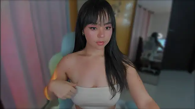 Olivia xd  online show from 10-13-25, 07:54