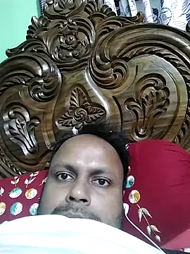 Niladri1410 online show from 12-18-25, 04:33