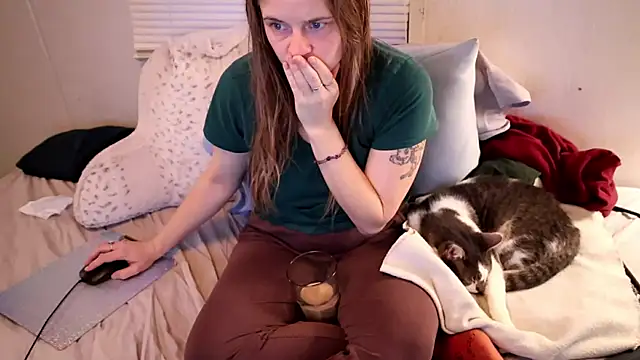 xxpixeyxx online show from 11-10-25, 12:43