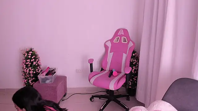 keissy rincon  online show from 12-05-25, 01:16