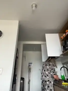 Ameellie online show from 04-12-26, 05:05