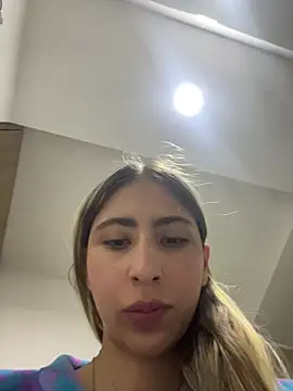 Ameellie online show from 10-30-25, 04:59