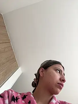 Ameellie online show from 02-06-26, 03:41