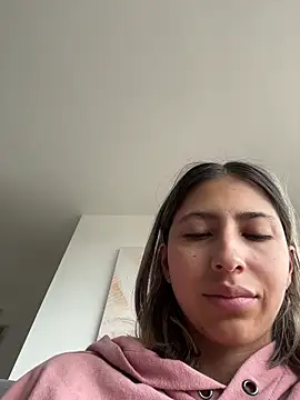 Ameellie online show from 02-15-26, 04:39