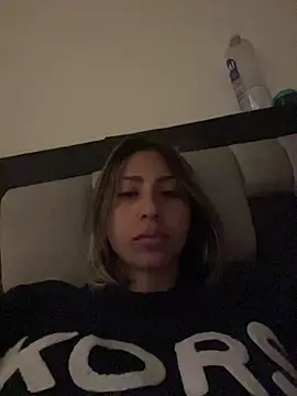 Ameellie online show from 12-16-25, 03:49