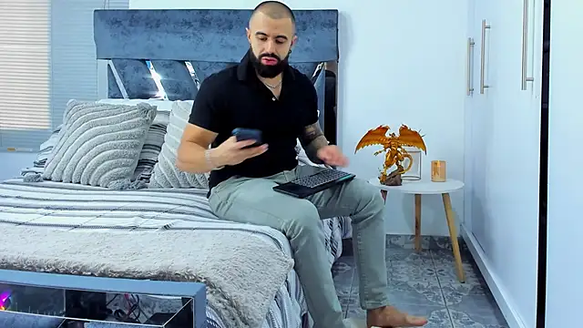 Zack Froone online show from 02-16-26, 01:54