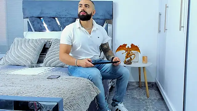 Zack Froone online show from 02-14-26, 02:39