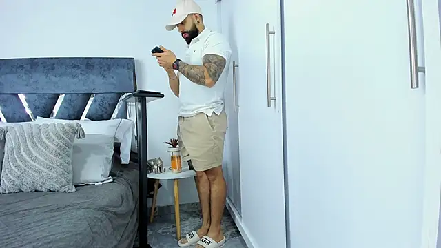 Zack Froone online show from 12-05-25, 12:15