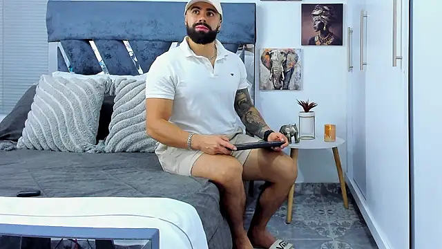 Zack Froone online show from 03-11-26, 01:16