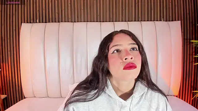 SaraRiley online show from 02-26-26, 10:54