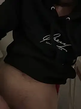 Snapshot of athenphysics chatting on 02-18-26, 12:08 athenphysics online show from 02-18-26, 12:08