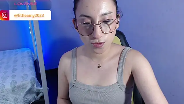 little  amy  online show from 02-09-25, 01:22