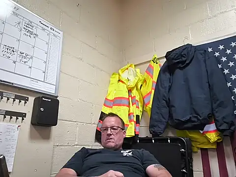Cockrub1 online show from 05-19-26, 02:24