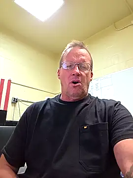 Cockrub1 online show from 10-27-25, 03:57