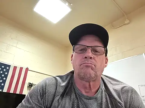 Cockrub1 online show from 05-01-26, 06:57
