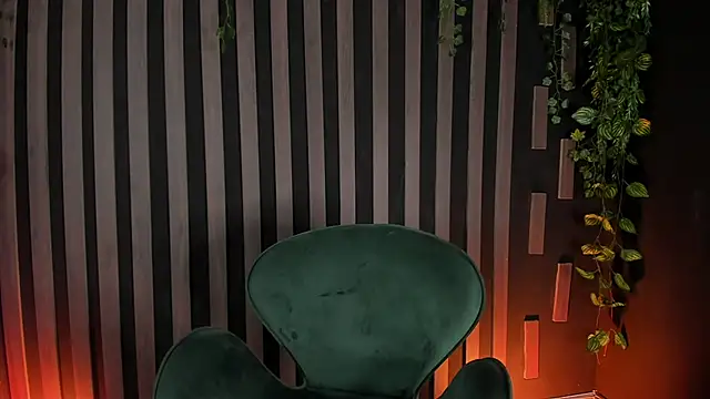 Snapshot of Kleeopatra_ chatting on 02-07-25, 07:17 Kleeopatra online show from 02-07-25, 07:17