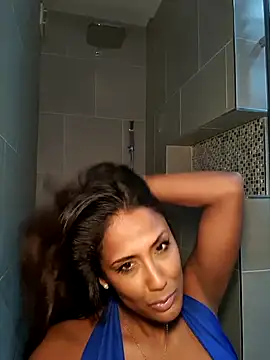 Snapshot of ShanialaFrancaise chatting on 09-24-25, 11:17 ShanialaFrancaise online show from 09-24-25, 11:17