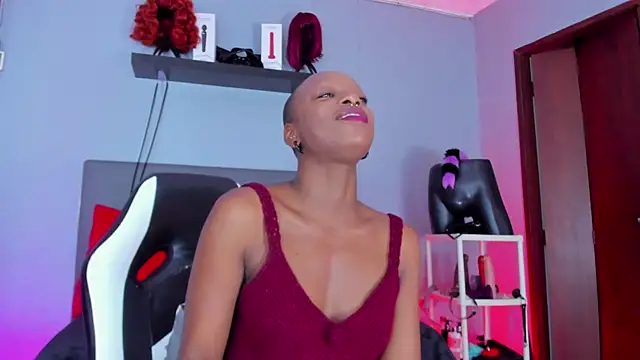 Coco Kiss online show from 11-11-25, 07:08