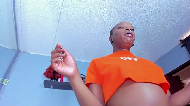 Coco Kiss online show from 05-15-26, 07:12