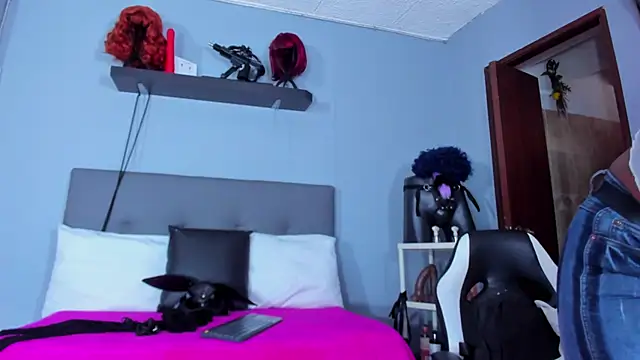 Coco Kiss online show from 04-05-26, 01:18