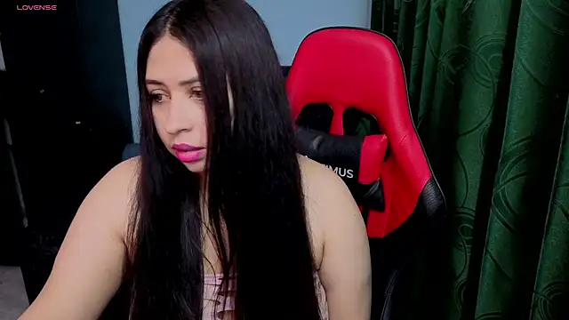 Snapshot of charlotee_lovee69 chatting on 05-31-26, 02:50 charlotee lovee69 online show from 05-31-26, 02:50