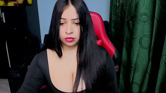 charlotee lovee69 online show from 07-11-26, 07:08