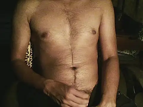 Snapshot of hardcum223 chatting on 07-14-26, 12:44 hardcum223 online show from 07-14-26, 12:44