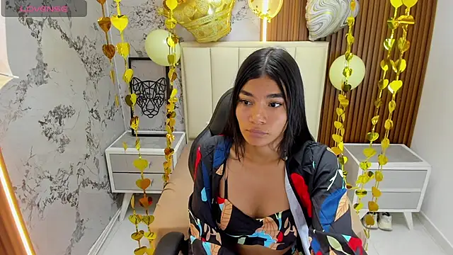 Snapshot of MILEY_JOAS2 chatting on 11-26-25, 07:25 MILEY JOAS2 online show from 11-26-25, 07:25