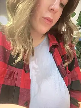 MommmyYummy online show from 01-28-25, 04:19