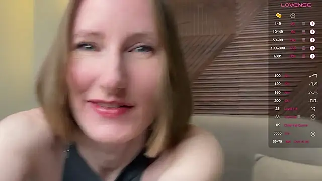 Snapshot of MonikaBos chatting on 02-03-26, 10:26 MonikaBos online show from 02-03-26, 10:26