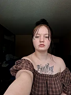 XxxonlyinexxX online show from 06-04-26, 08:57