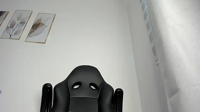  Molly rosse  online show from 05-26-26, 12:03