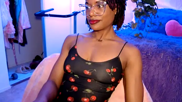 CocoSage online show from 03-04-26, 06:43