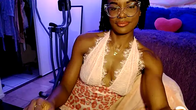 CocoSage online show from 06-15-26, 05:51
