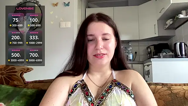 Teylor Love online show from 10-17-25, 12:18