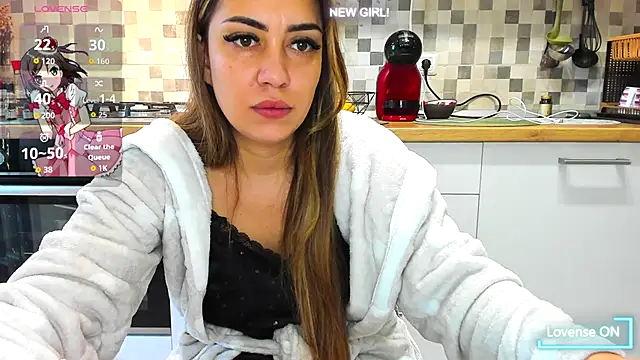 Snapshot of EveEvian chatting on 10-02-25, 08:07 EveEvian online show from 10-02-25, 08:07