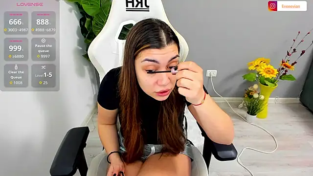 EveEvian online show from 03-09-26, 03:48