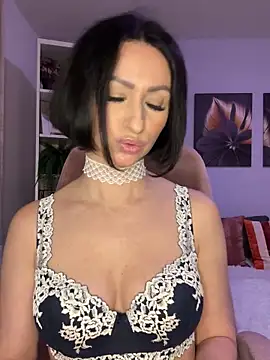 Snapshot of KatyEvanss chatting on 11-25-25, 06:52 KatyEvanss online show from 11-25-25, 06:52