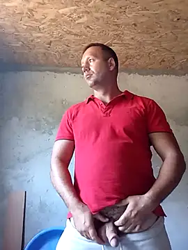 Snapshot of florin421 chatting on 09-15-25, 06:03 florin421 online show from 09-15-25, 06:03