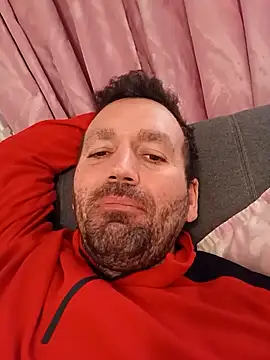 Snapshot of florin421 chatting on 02-19-26, 07:05 florin421 online show from 02-19-26, 07:05