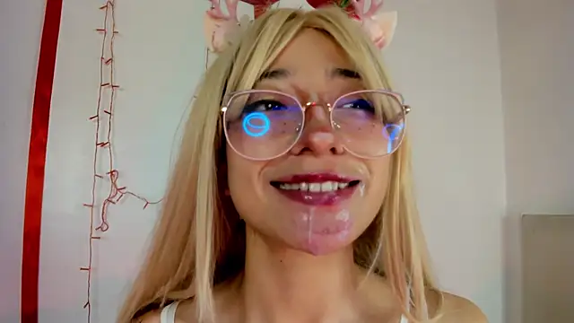 Cloe Leee online show from 02-28-25, 04:54