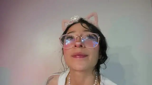 Cloe Leee online show from 03-08-25, 08:33