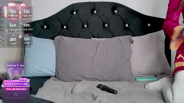 Snapshot of nonawhitemm chatting on 03-12-25, 11:54 nonawhitemm online show from 03-12-25, 11:54